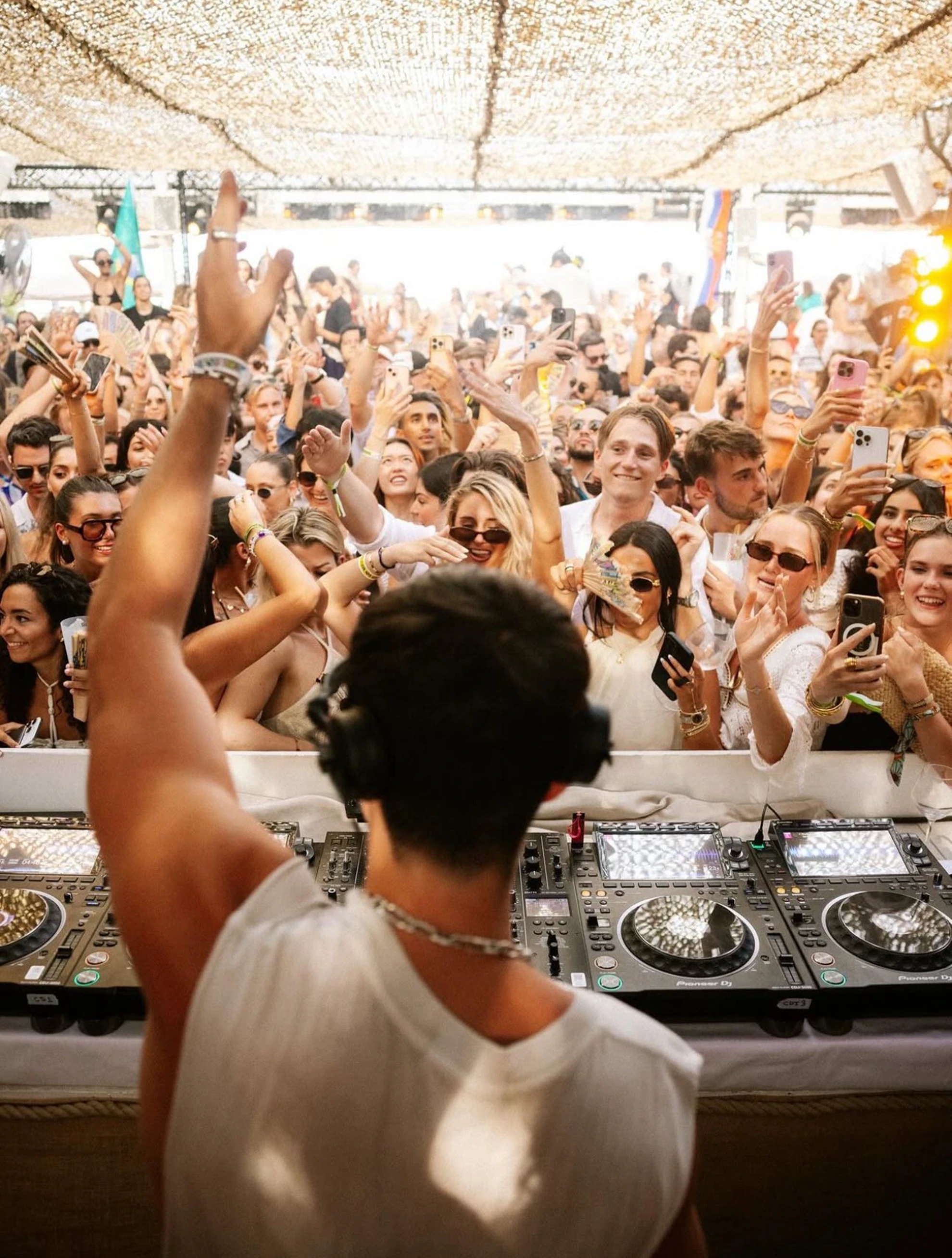 Shellona Beach Club Beach Overview